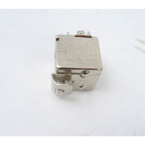 Releu Case IH 1502351C1