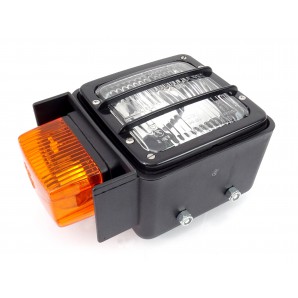 Far Merlo dreapta M014642