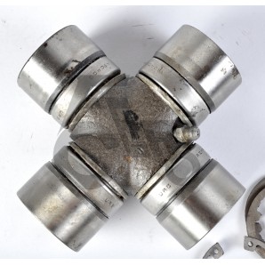 Cruce cardan 38x106 JOHN DEERE AL32994